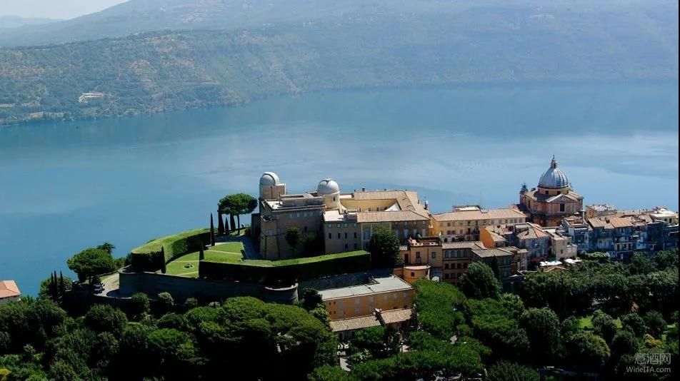 梵蒂冈,冈多菲堡,Castel Gandolfo,WineITA,
